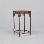 1332 7214 LAMP TABLE